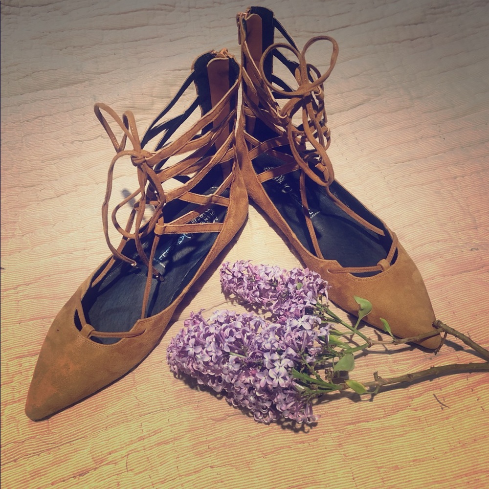 NWT-Jeffrey Campbell Atrium Shay Lace-Up Flats